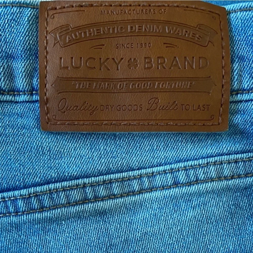 Lucky Brand Stevie High Rise Flare Jeans Womens 12/31R Blue Distressed Denim - Picture 5 of 11